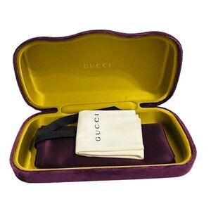 Gucci large sung case